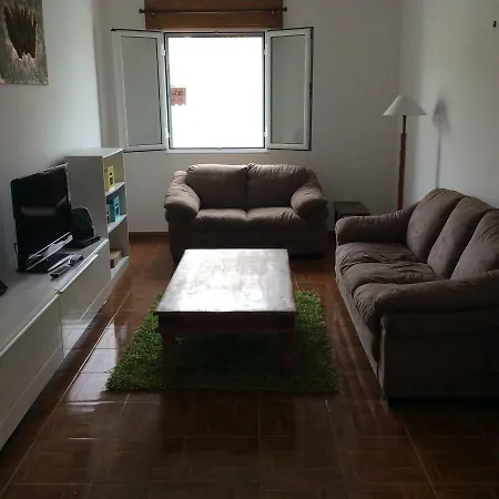 A Casa Da Anita Semesterbostad Ponta Delgada